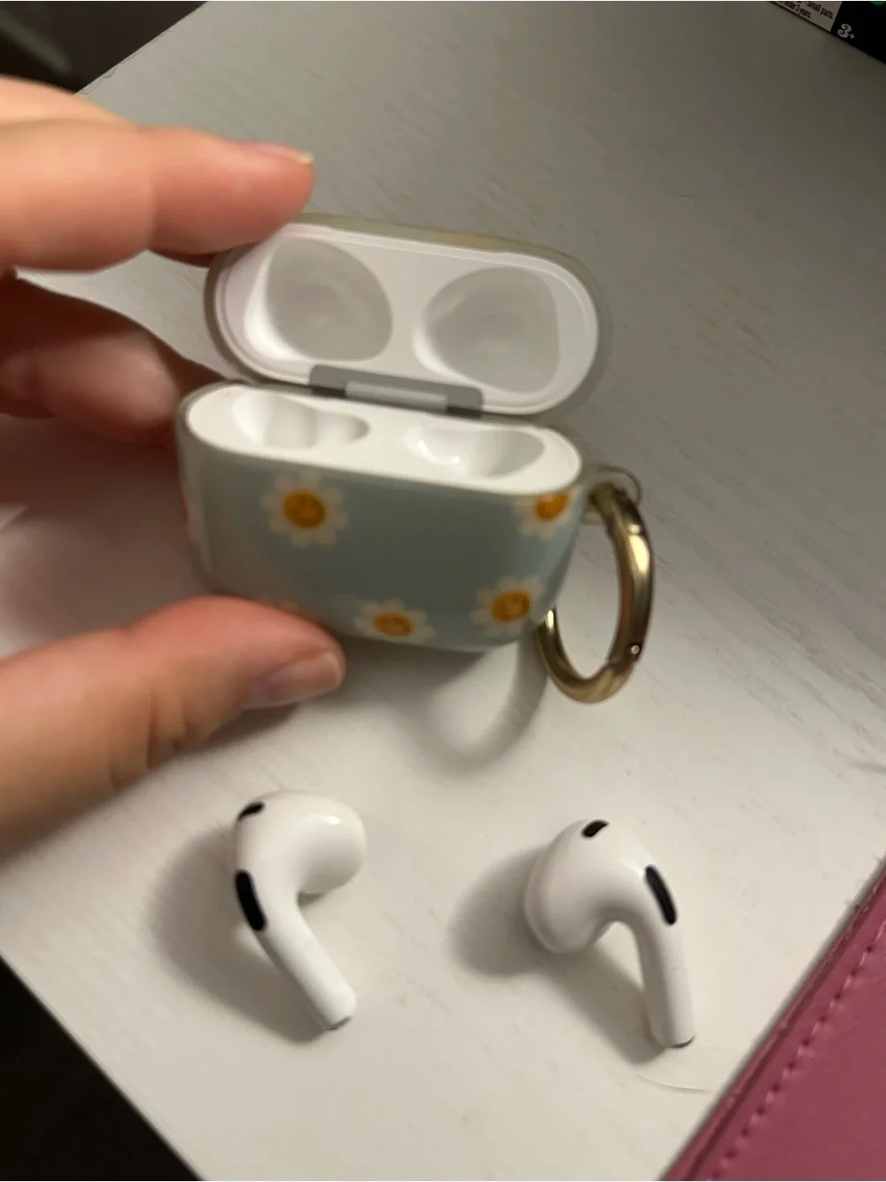 Like new AirPods w cute case